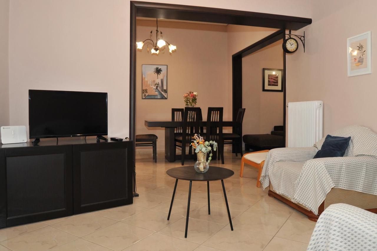 Grand House Meteora Apartment Kalampáka Ngoại thất bức ảnh