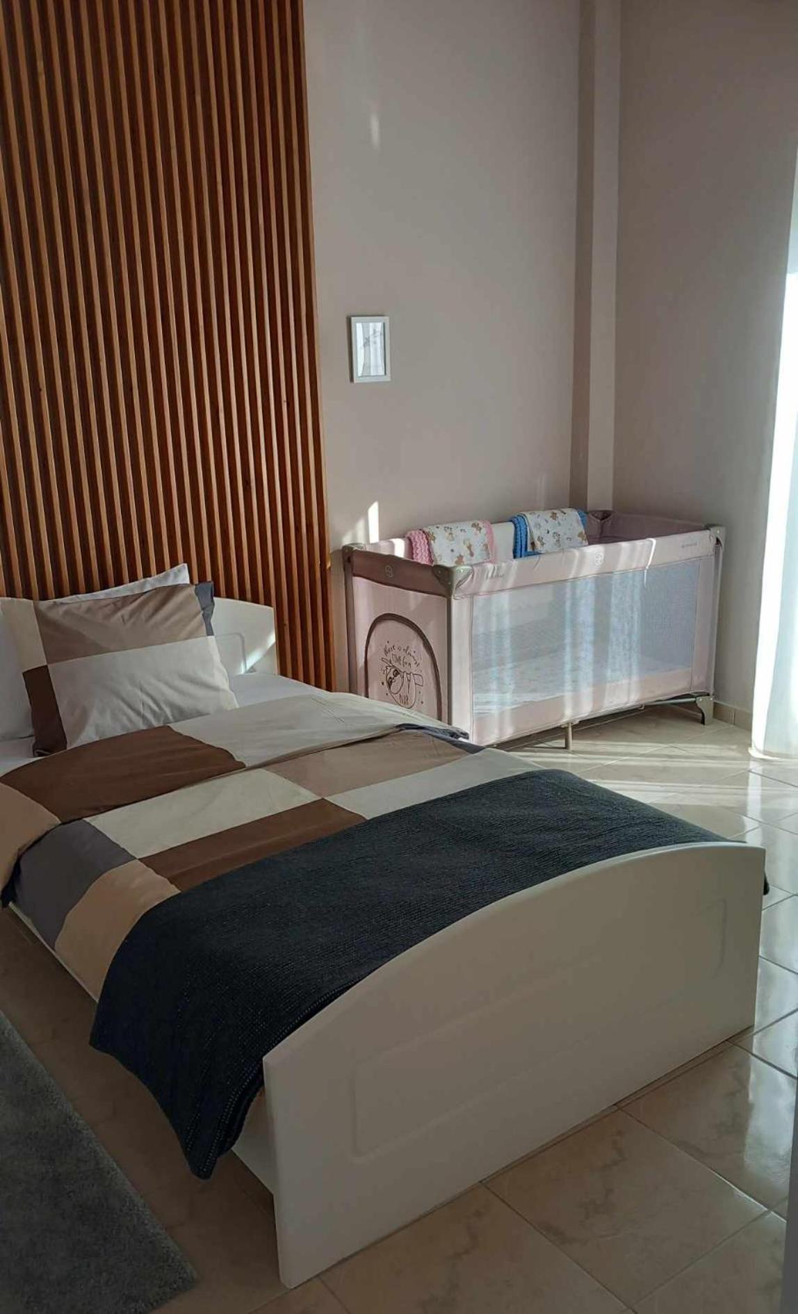 Grand House Meteora Apartment Kalampáka Ngoại thất bức ảnh